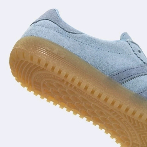 Adidas Womens Light Blue Sneakers Size 7.5 Or 6 - Picture 7 of 9